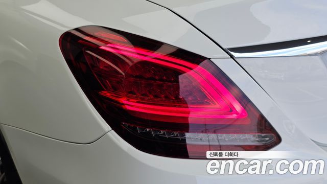 Mercedes-Benz C-Class (W205) C200 AMG Line 2021 — фото 23