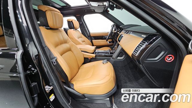 Land Rover Range Rover (IV) 5.0 SC Range Rover Fifty 2021 — фото 12