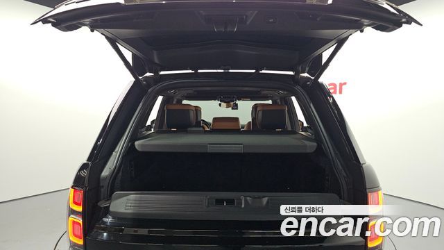 Land Rover Range Rover (IV) 5.0 SC Range Rover Fifty 2021 — фото 20