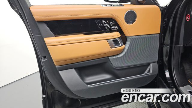 Land Rover Range Rover (IV) 5.0 SC Range Rover Fifty 2021 — фото 24