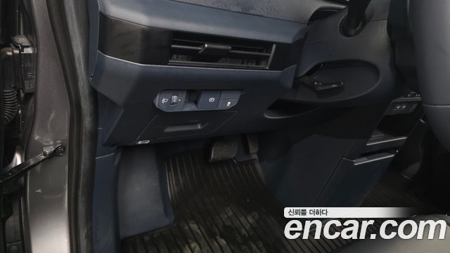 Kia PV5 Cargo Long Long Range Basic 2026 — фото 19