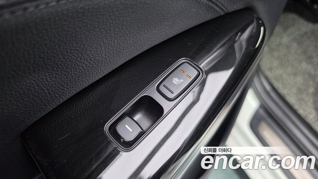Kia K7 3.0 LPI Luxury (Rental Car) 2018 — фото 18