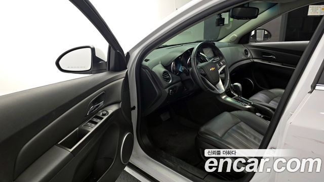 Chevrolet Cruze 1.8 LTZ+ 2014 — фото 10