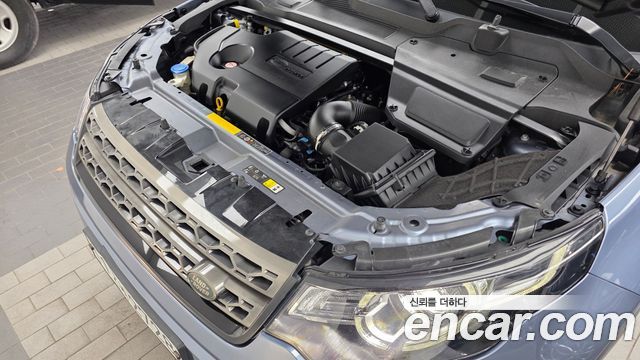 Land Rover Discovery Sport 2.0 TD4 SE 2019 — фото 6