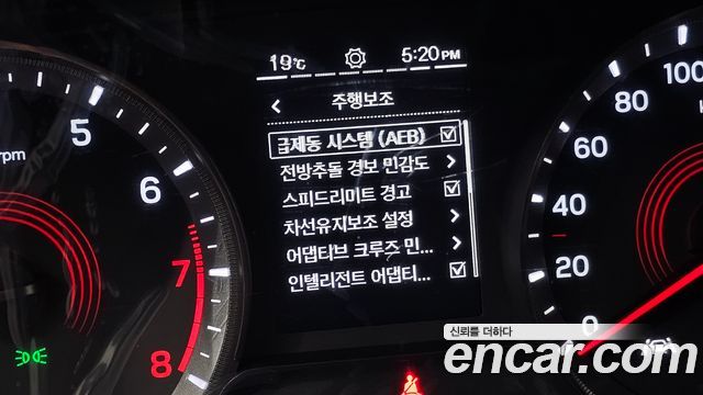 KG Mobility (SsangYong) Beautiful Korando Gasoline 1.5 2WD C7 2023 — фото 30
