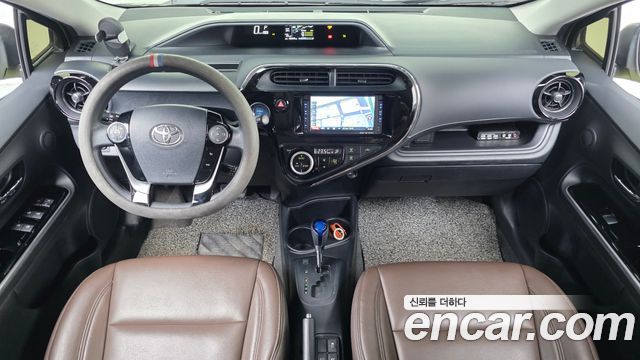 Toyota Prius C 1.5 2018 — фото 7