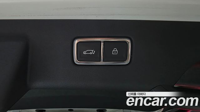 Kia EV9 Long Range 4WD Earth 2024 — фото 31