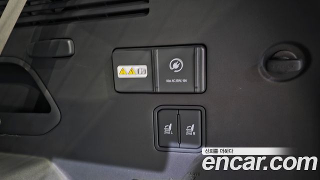 Kia EV9 Long Range 4WD Earth 2024 — фото 32