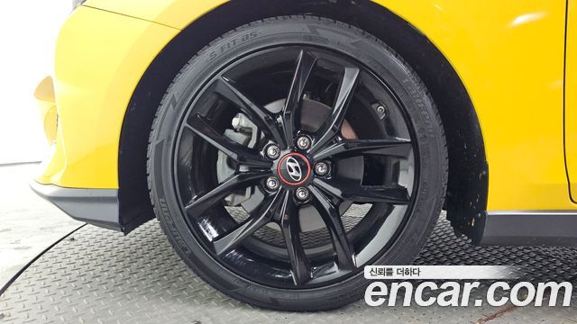 Hyundai Veloster (JS) 1.6 Turbo Sport Core 2019 — фото 5