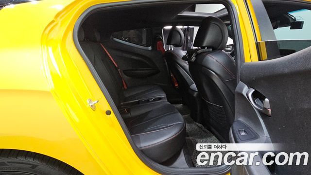 Hyundai Veloster (JS) 1.6 Turbo Sport Core 2019 — фото 12
