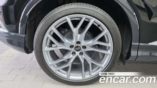 Audi Q4 e-tron (F4) 45 Premium 2025 — фото 5