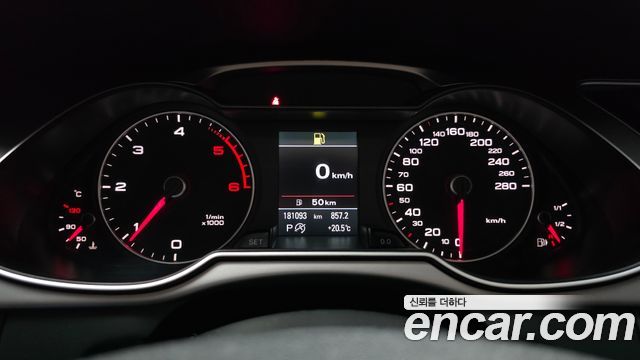 Audi A4 2.0 TDI Quattro Dynamic B8 2013 — фото 8