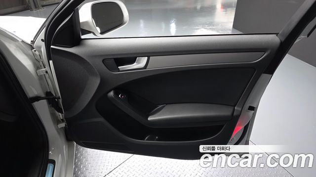 Audi A4 2.0 TDI Quattro Dynamic B8 2013 — фото 24