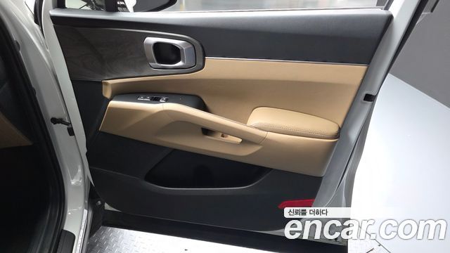 Kia Sorento (IV) Gasoline 2.5T 2WD Prestige 2024 — фото 24