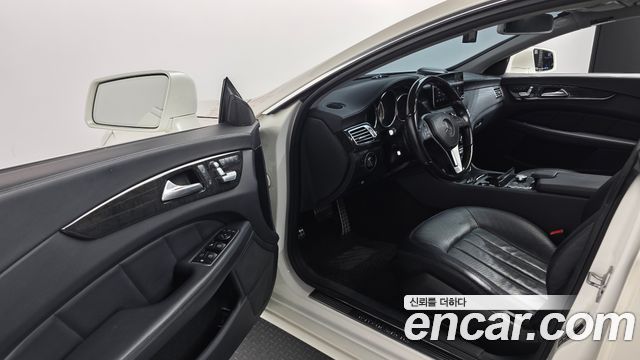 Mercedes-Benz CLS-Class (W218) CLS350 BlueEFFICIENCY 2013 — фото 10
