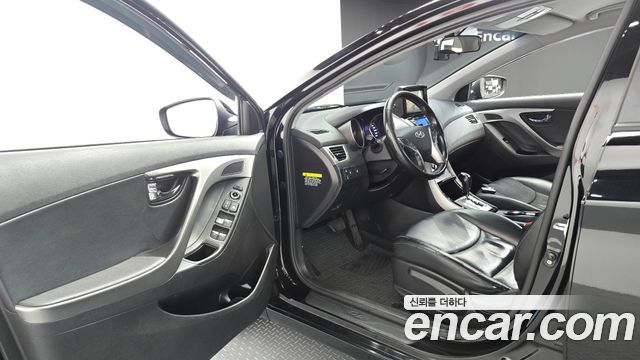 Hyundai Avante (MD) M16 GDI Modern 2013 — фото 10