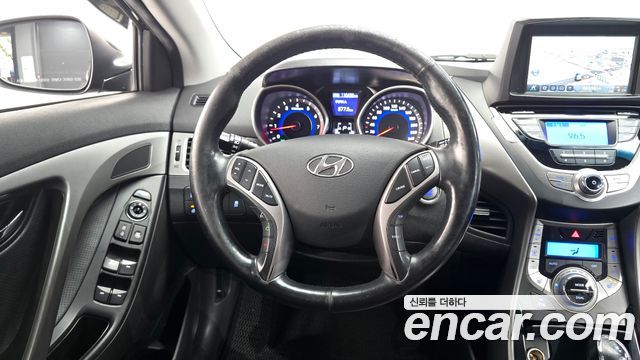 Hyundai Avante (MD) M16 GDI Modern 2013 — фото 12