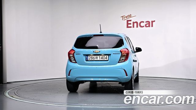 Chevrolet Spark Premier 2022 — фото 4