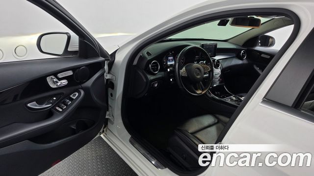 Mercedes-Benz C-Class (W205) C200 d 2016 — фото 10