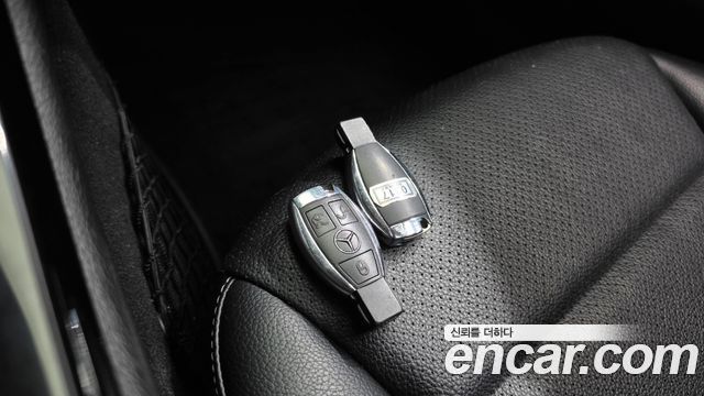 Mercedes-Benz C-Class (W205) C200 d 2016 — фото 17