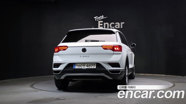 Volkswagen T-Roc 2.0 TDI Style 2021 — фото 4