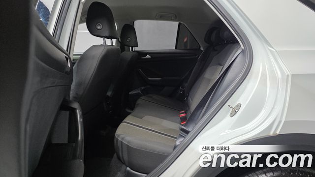 Volkswagen T-Roc 2.0 TDI Style 2021 — фото 12