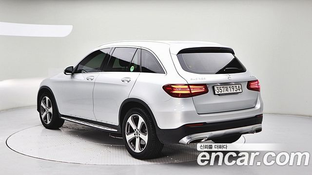 Mercedes-Benz GLC-Class (X253) GLC300 4MATIC 2019 — фото 2