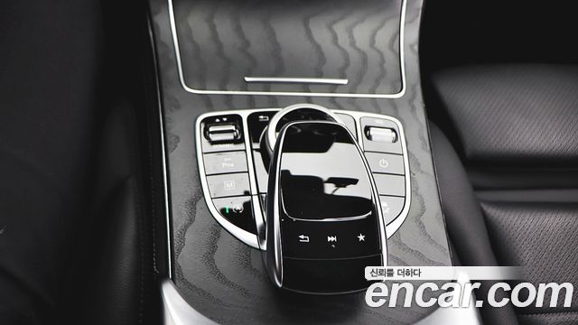 Mercedes-Benz GLC-Class (X253) GLC300 4MATIC 2019 — фото 10