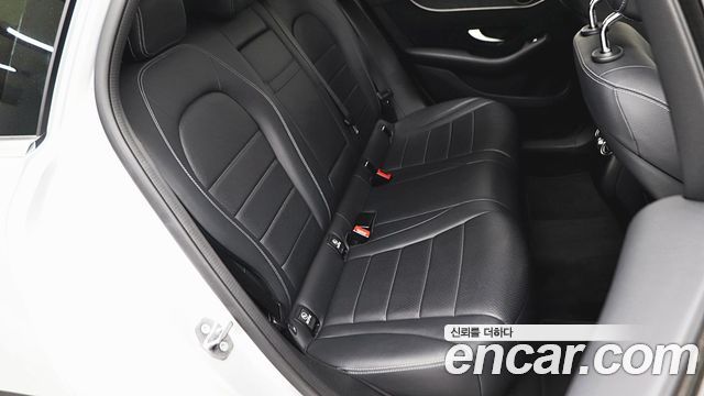 Mercedes-Benz GLC-Class (X253) GLC300 4MATIC 2019 — фото 20
