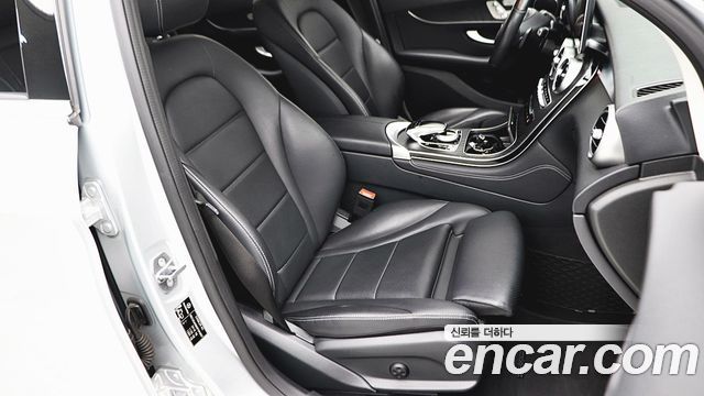 Mercedes-Benz GLC-Class (X253) GLC300 4MATIC 2019 — фото 21