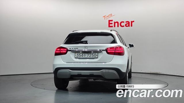 Mercedes-Benz GLA-Class (X156) GLA220 2019 — фото 4