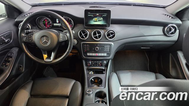 Mercedes-Benz GLA-Class (X156) GLA220 2019 — фото 7