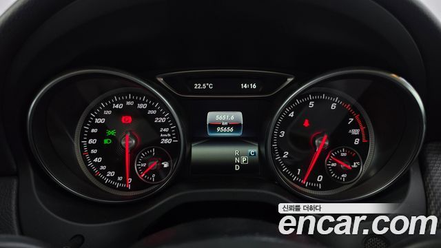 Mercedes-Benz GLA-Class (X156) GLA220 2019 — фото 8
