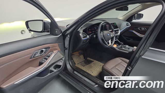 BMW 3 Series (G20) 330i Luxury 2019 — фото 10
