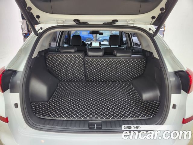 Hyundai Tucson Gasoline 1.6 turbo 2WD Premium 2019 — фото 22