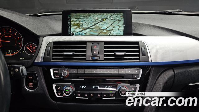 BMW 3 Series (F30) 320i M Sport 2016 — фото 13