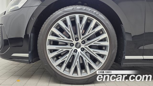 Audi A8 (D5) 55 TFSI Quattro Premium LWB 2023 — фото 5