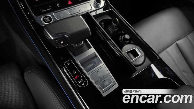 Audi A8 (D5) 55 TFSI Quattro Premium LWB 2023 — фото 9