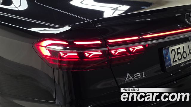 Audi A8 (D5) 55 TFSI Quattro Premium LWB 2023 — фото 23