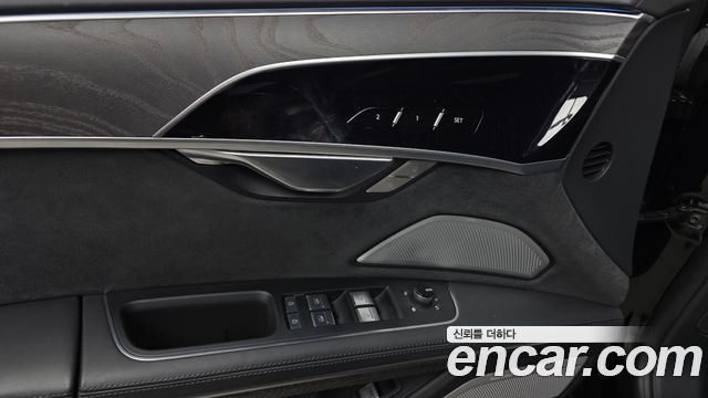 Audi A8 (D5) 55 TFSI Quattro Premium LWB 2023 — фото 29
