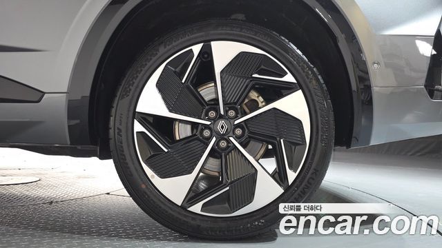 Renault Korea Grand Koleos 1.5 E-TECH Iconic 2WD 2025 — фото 21