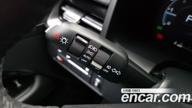 KG Mobility (SsangYong) Rexton Sports Khan Diesel 2.2 4WD Culman Prestige 2024 — фото 34
