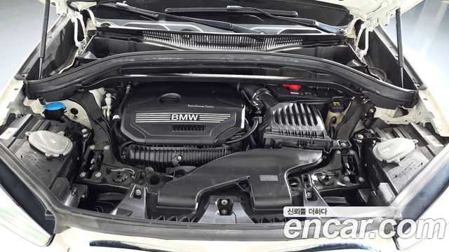 BMW X1 (F48) xDrive 20i xLine 2021 — фото 6