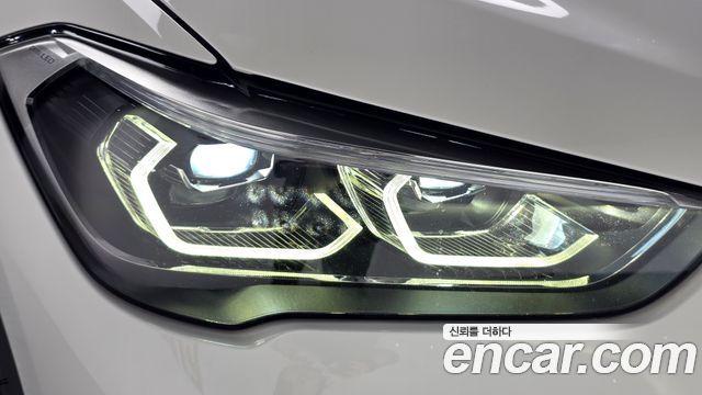 BMW X1 (F48) xDrive 20i xLine 2021 — фото 22