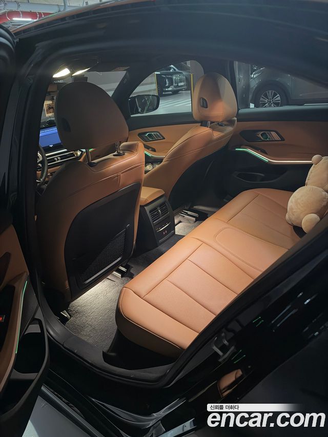 BMW 3 Series (G20) 330e M Sport 2023 — фото 8