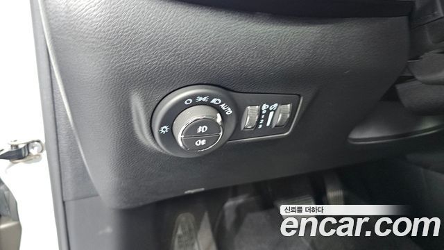 Jeep Compass (II) 2.4 limited 2WD 2022 — фото 20
