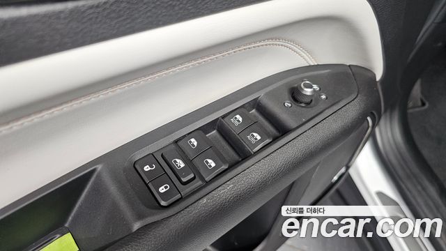 Jeep Compass (II) 2.4 limited 2WD 2022 — фото 27