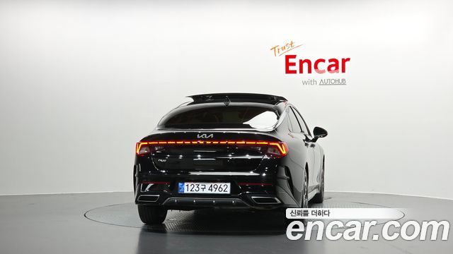 Kia K5 (III) 2.0 Prestige 2022 — фото 4