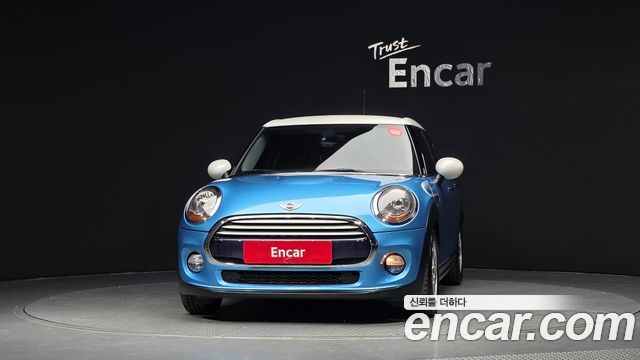 MINI Cooper 5Door Standard 3rd 2015 — фото 3