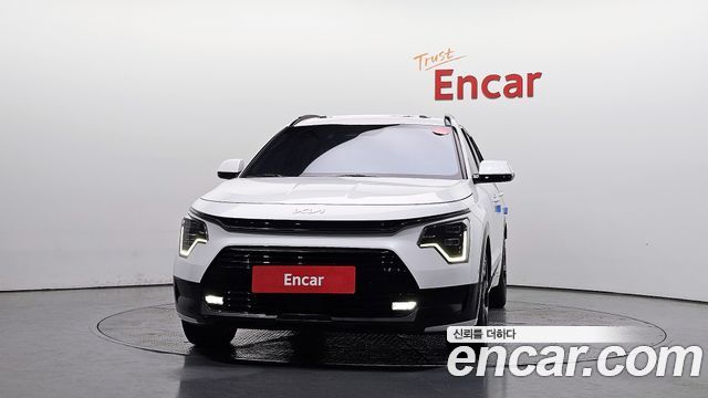 Kia Niro Signature 2022 — фото 3